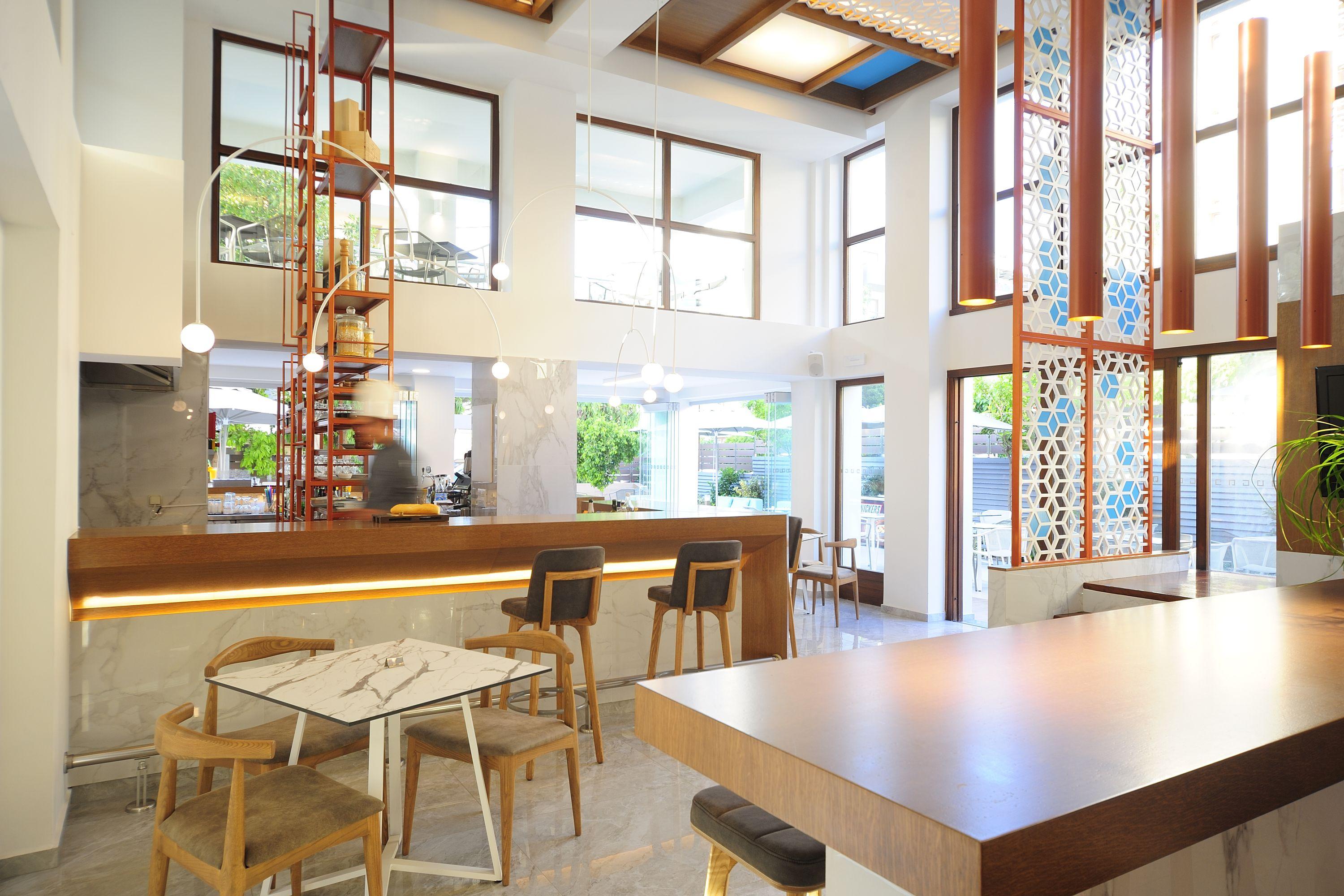 Atrium Ambiance Hotel (Adults Only) ريثيمنو المظهر الخارجي الصورة