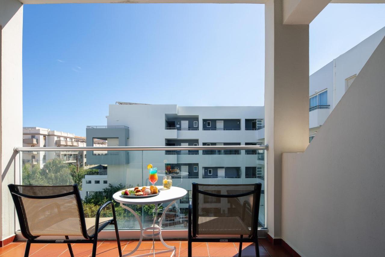 Atrium Ambiance Hotel (Adults Only) ريثيمنو المظهر الخارجي الصورة